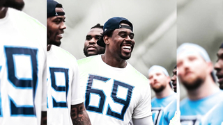 Cam Ward FIRST LOOK Competing,vs Will Levis for The QB1 SPOT @ Tennessee Titians Practice