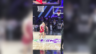 Skylar Diggins 1v1 unrivaled