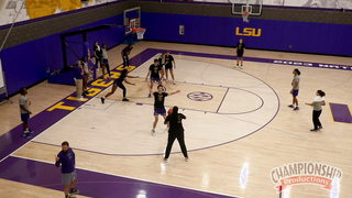 Kim Mulkey: The Unstoppable Zone Offense - Principles, Drills & Game Strategies
