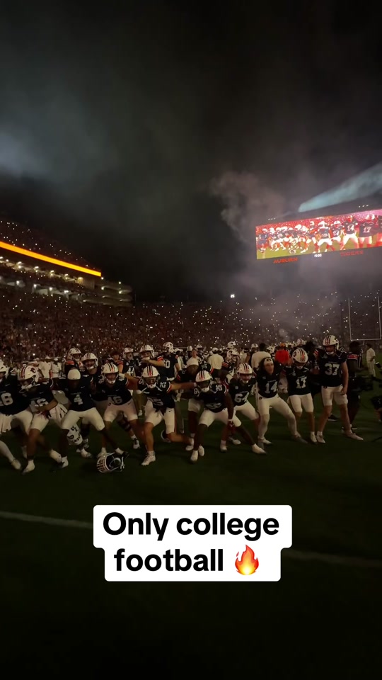 Goosebumps (via @Auburn Football) #football #auburn #collegefootball...