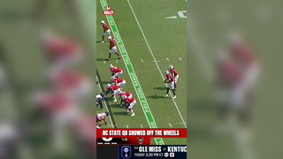 6’6” QB CJ Bailey Broke Free for 30 Yard TD #collegefootball #cfb #...
