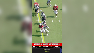 6’6” QB CJ Bailey Broke Free for 30 Yard TD #collegefootball #cfb #...