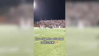 This crowd was RIDICULOUS #txhsfb #football #texas #dallas #housto...