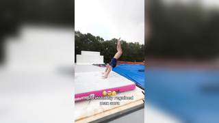 He walked off like nothing (via parkour_parker/TT) #viral #fyp #...