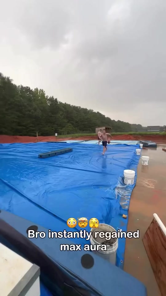 He walked off like nothing (via parkour_parker/TT) #viral #fyp #...