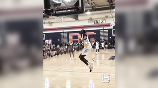 (via ballislife/X) #basketball #dunk #sports #wild