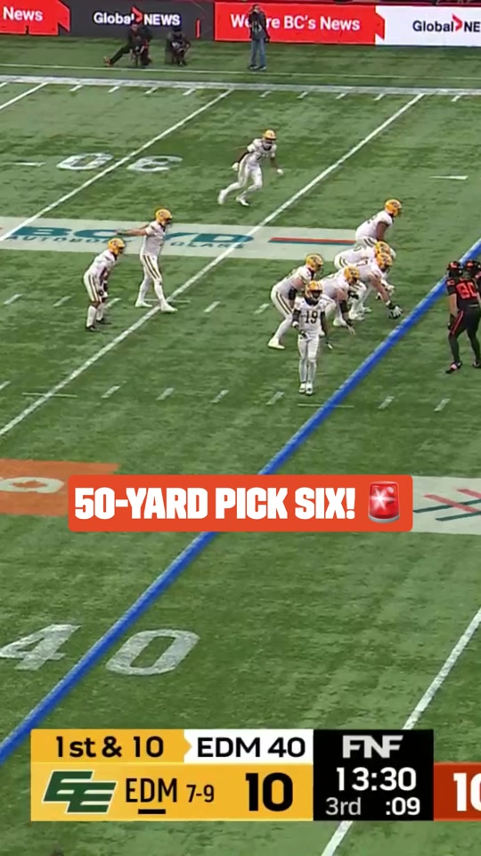 CARTER JR. WITH A HUGE PICK SIX! #CFL #CFLFOOTBALL