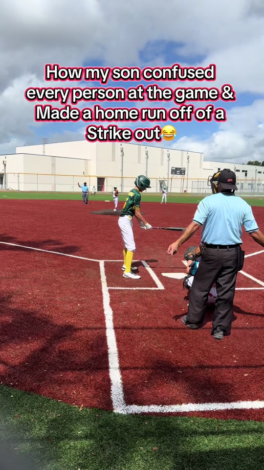 Craziest play in youth baseball #baseball #baseballtiktoks #baseb...