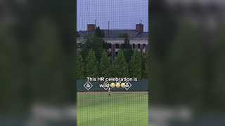 Wait for it #ncaa #baseball #homerun #sec