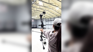 Been on the indoor season grind #mathewsarchery #archery