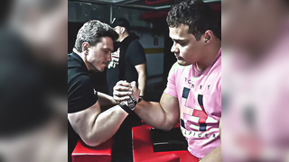 Schoolboy strength #armwrestling #armwrestle #armwrestler #schoolboy