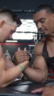 Arm wrestling #bodybuilding #bodybuilder #strengthtraining #strengtht...