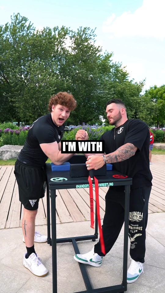 Arm wrestling challenge! @Dakota Unrau @Shan #gymbro #armwrestling #s...