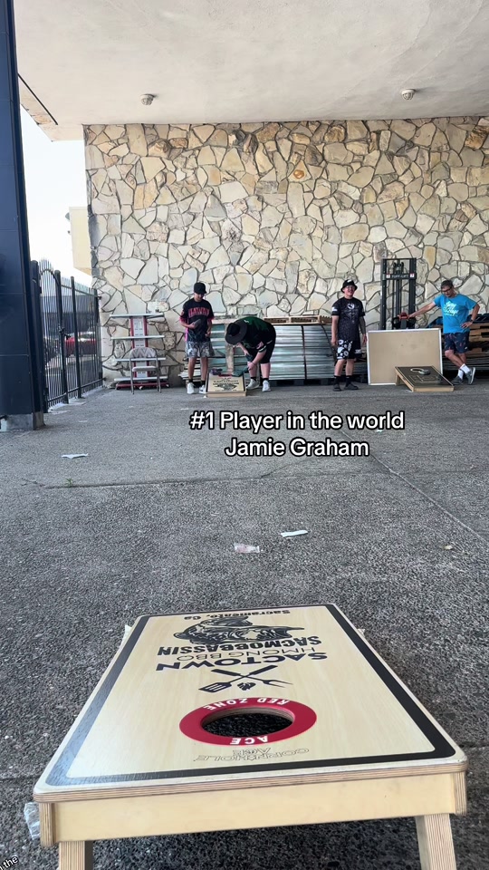 Bro is too good, he saved the clip for me #brotherhoodcornhole #co...