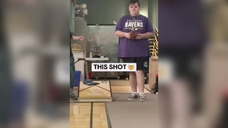 (via @ACL Pro Colin Hodet) #cornhole #trickshot #shot #trick