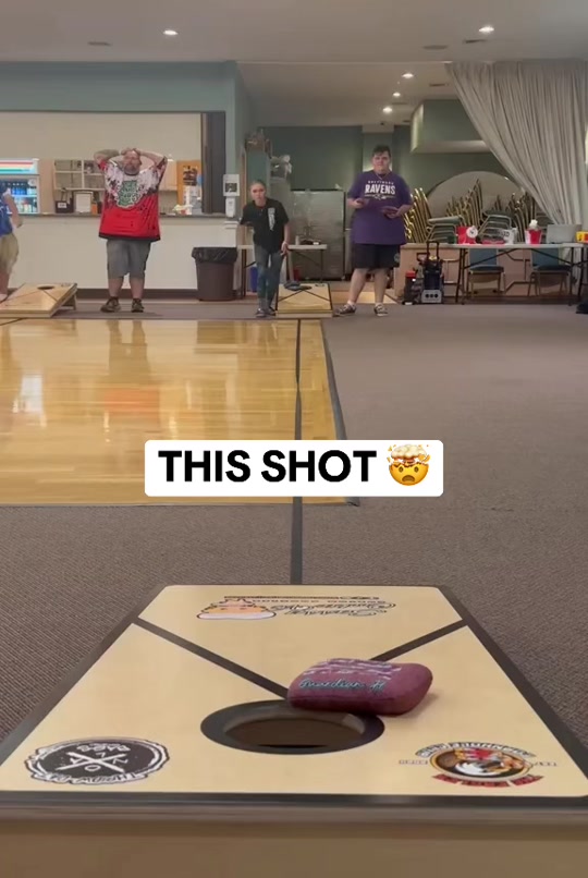 (via @ACL Pro Colin Hodet) #cornhole #trickshot #shot #trick