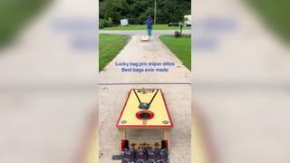 #americancornhholeleague #4bagger #throwlucky #cornhole