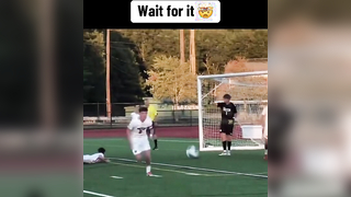 Wow (via @NHSBOYSVARSITYSOCCER) #soccer #futbol #skill #espnsocial