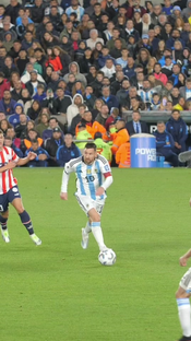 𝐒𝐭𝐨𝐩 𝐭𝐡𝐚𝐭 𝐋𝐞𝐨! #ArgentinaNT #Messi #Argentina #WorldChampions #Mess...