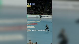Thanks for waiting and not continuing scrolling #ehfl #gidsel #hand...