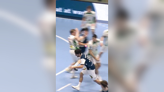 That’s a shot fake in perfection #daikinhbl #hbl #handball