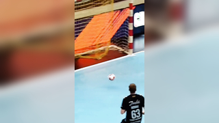 Keeper got cooked here ? #håndbold #handball #ehfel #elm #spin