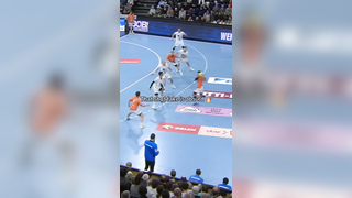 Did you know handballers can fly?! #hbl #daikinhbl #handball