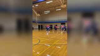 WHAT. #fyp #foryoupage #handballpassion #handballskills #handball_mom...