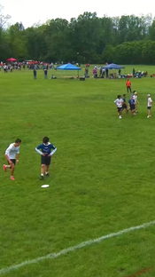 There is nothing over there Wax🫣 #frisbee #ultimatefrisbee #sport #at...