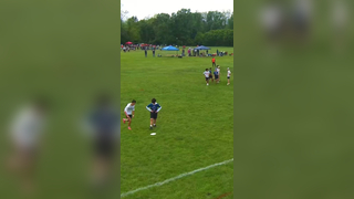 There is nothing over there Wax? #frisbee #ultimatefrisbee #sport #at...