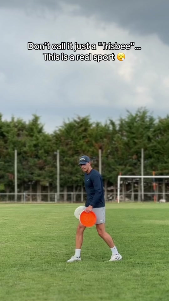 L’ultimate frisbee deviendra un sport populaire dans le futur #ulti...