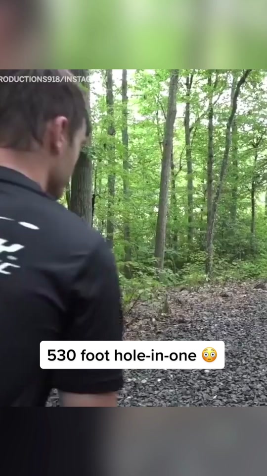 He made a 530-foot hole-in-one (via @gk_productions918/IG) #discgol...