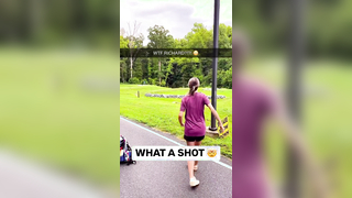 Light work ‍ (Via queencitydisc/IG) #discgolf #frisbeegolf #frisbee...