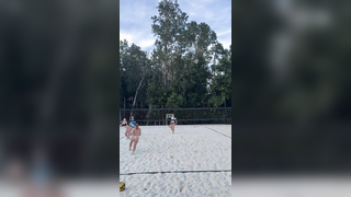 Making it work #volleyball #beachvolleyball #SandVolleyball