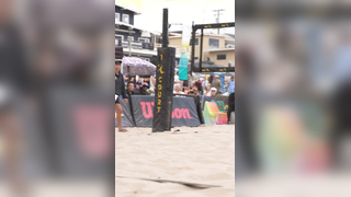 Scrap and score. Simo/Van Winkle with a gritty sequence at the 2025 M...