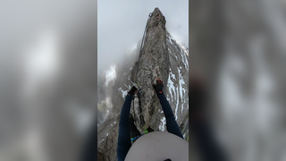 Bro, is this safe? #konigsjodler #viaferrata #ferrata #kletterstei...