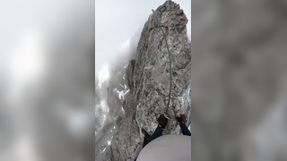 Bro, is this safe? #konigsjodler #viaferrata #ferrata #kletterstei...