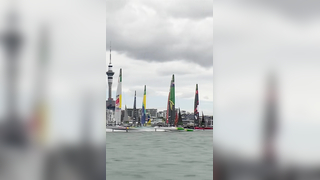 Auckland delivering @Red Bull Italia answering ?? #perte
