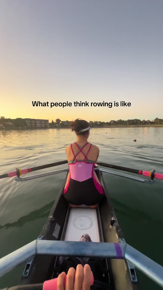 Basically pull stick hard but like with your legs #rowing #sport #swe...