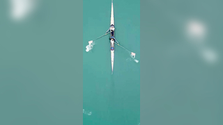 In sync @estherschoeberl #rowingmorethanasport #generationrowing...