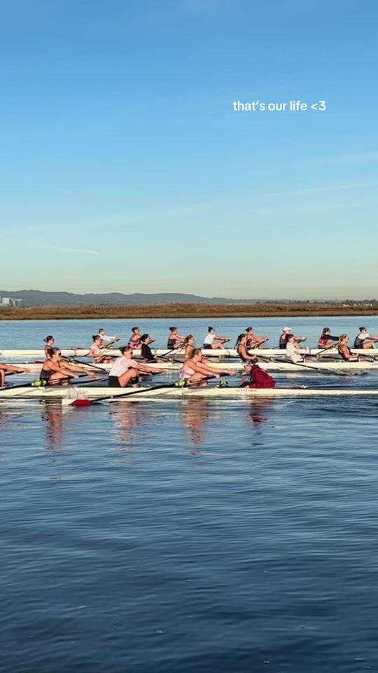 Some gooooooood living recently here at Stanford Women’s Crew #stanfo...
