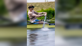 Rowing perfection #rowing #rowingtiktok #remo #watersports reposted:...