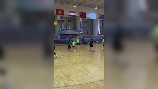 TeamNL Korfbal gaat lekker in China #smoothoperator #teamnl #korf...