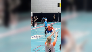 wat kan ie niet hè? #TalentteamNL #korfbal #U21EKC #korfball #belgium