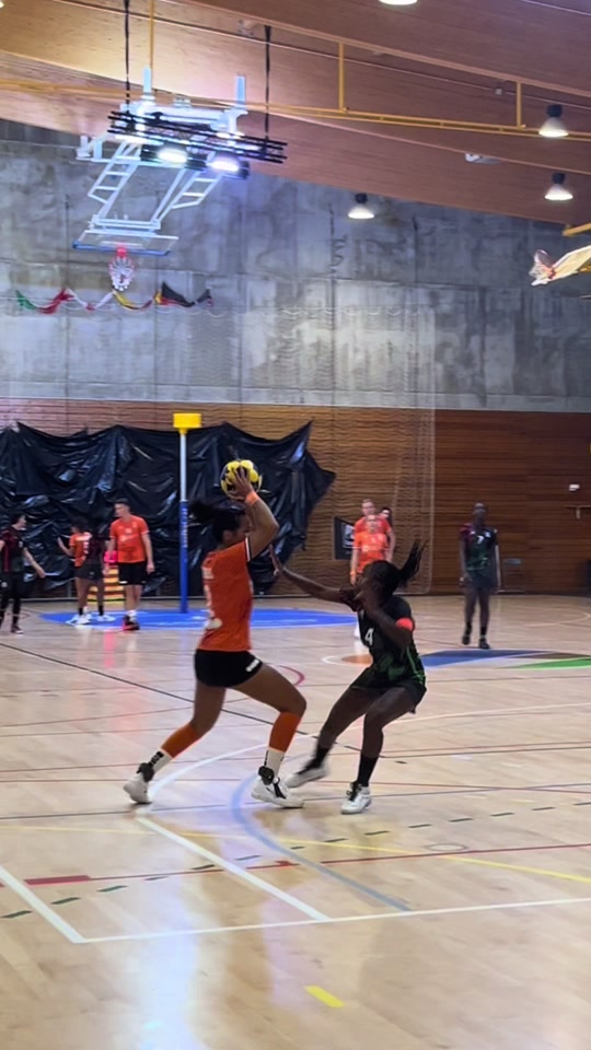 𝘋𝘰𝘰𝘳𝘭𝘰𝘰𝘱𝘣𝘢𝘭𝘭𝘦𝘯 𝘰𝘯 𝘱𝘰𝘪𝘯𝘵! 🇳🇱 Wat een start van TeamNL op het EK! Dr...