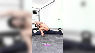 THE 3-STRETCH RESET ‍ If you were to only choose three stretches...