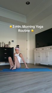 A quick, morning yoga flow!! #yoga #morningyoga #workoutroutine #...
