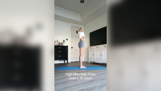 A quick, morning yoga flow!! #yoga #morningyoga #workoutroutine #...