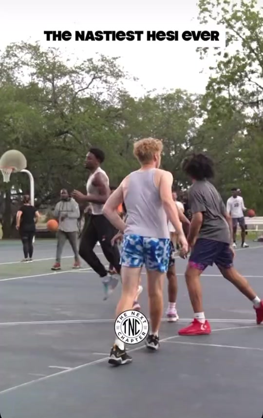 Hesi was way too clean ‍ (@Jordan Lewis) #nba #basketball #sports #...