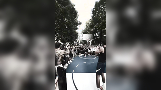 I bet you weren’t expecting that (@MK) #nba #basketball #sports #fy...